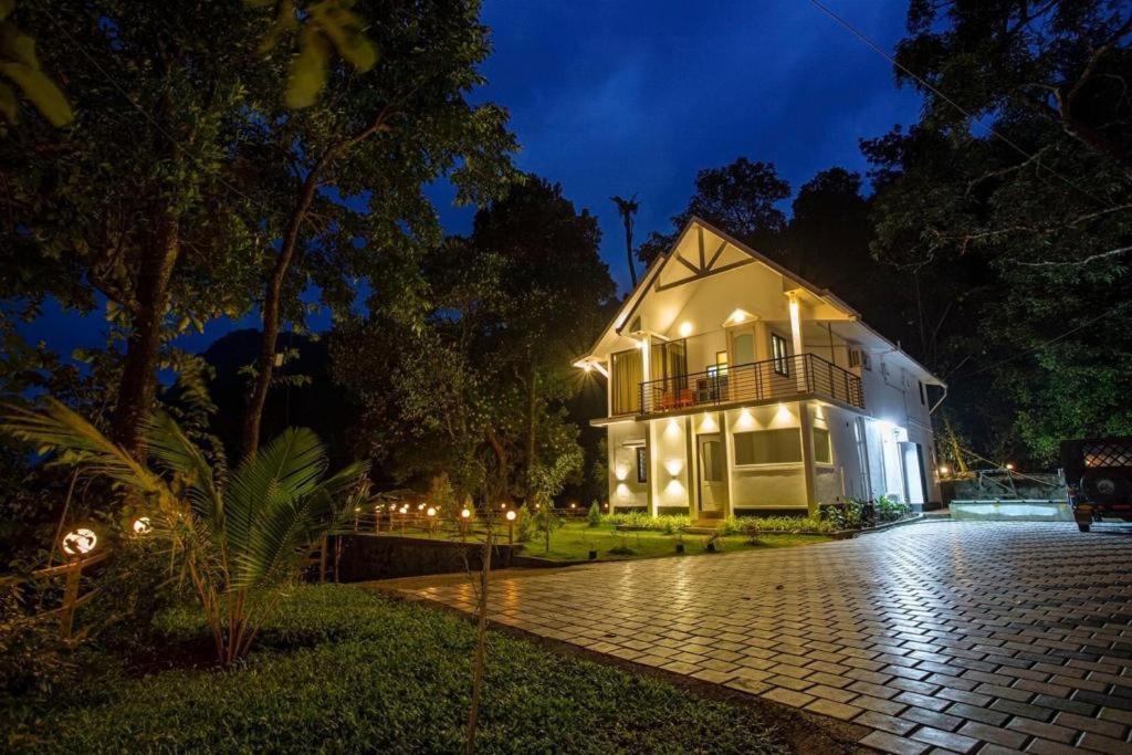 Traditional Kerala Villa Munnar Exterior photo