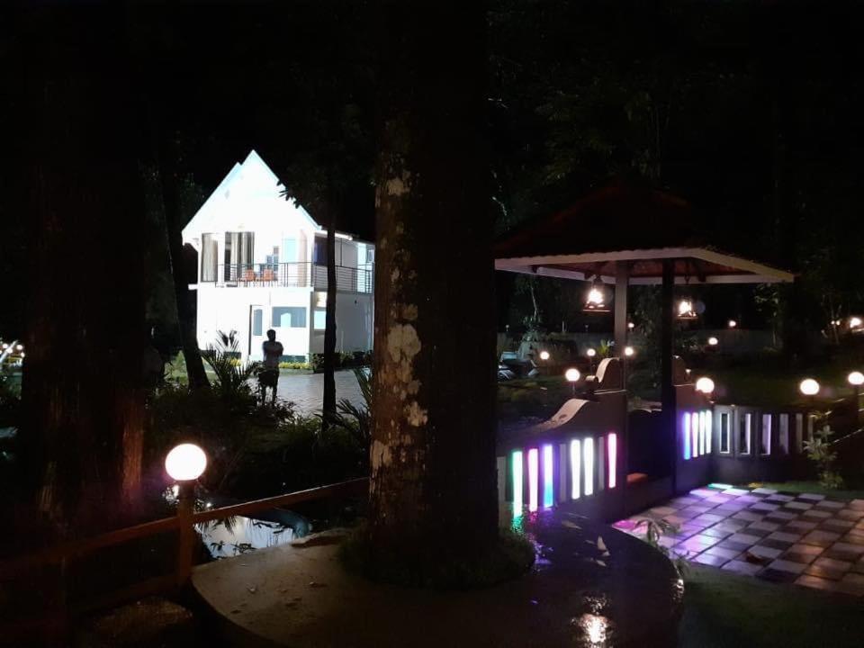 Traditional Kerala Villa Munnar Exterior photo